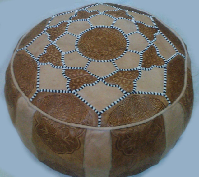 Leather Pouf 084